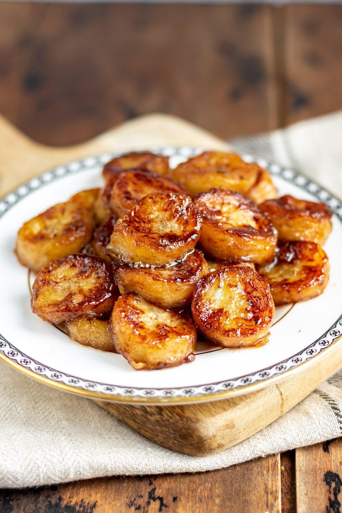 "Caramelized Banana Delight: A Healthy Sweet Fix in Minutes!" - Complaint Department